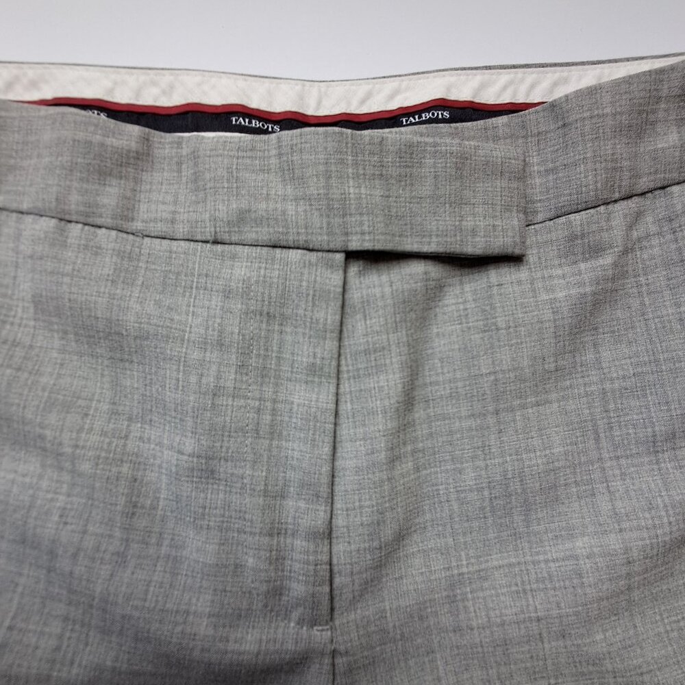 Talbots Women's Classic Signature Heather gray cropped pants size 12